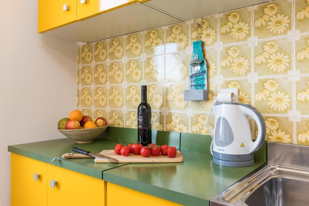 Quirky Apartment Arena With Parking PUY Eksteriør bilde